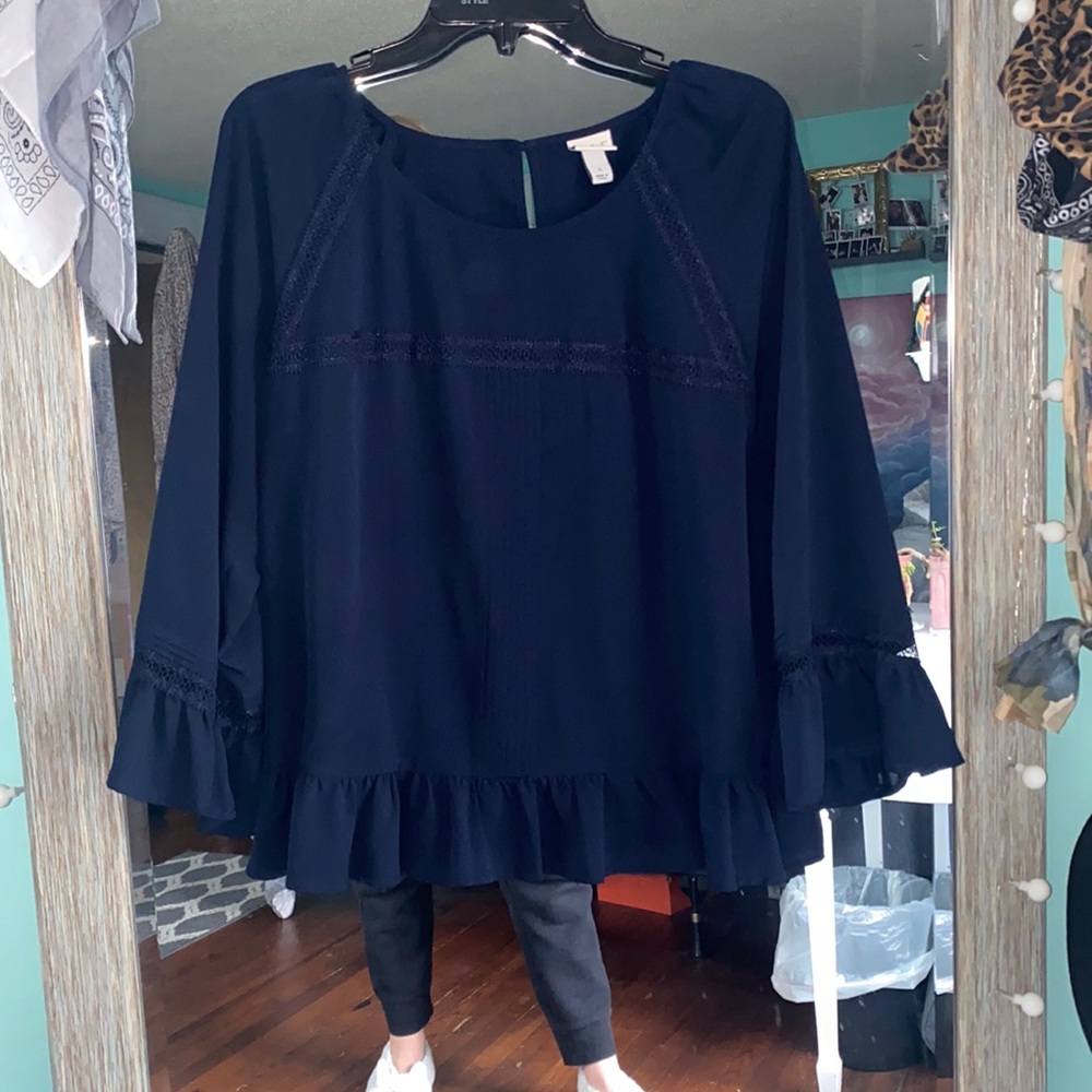 Large navy blue blouse